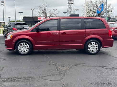 Used 2016 Dodge Grand Caravan SE w/ Quick Order Package 29E SE image 8