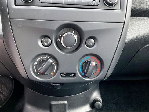 Used 2017 Nissan Versa S Plus image 14