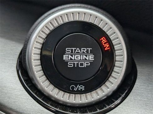 New 2025 Jeep Wagoneer Base w/ Convenience Group I image 37