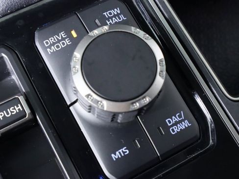 Used 2022 Toyota Tundra SR5 w/ TRD Off-Road Package image 25