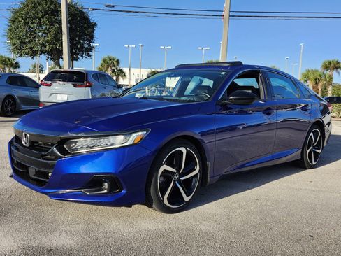 Used 2021 Honda Accord Sport image 11