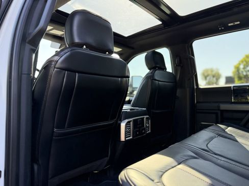 Used 2020 Ford F350 Platinum w/ FX4 Off-Road Package AWD/4WD image 26