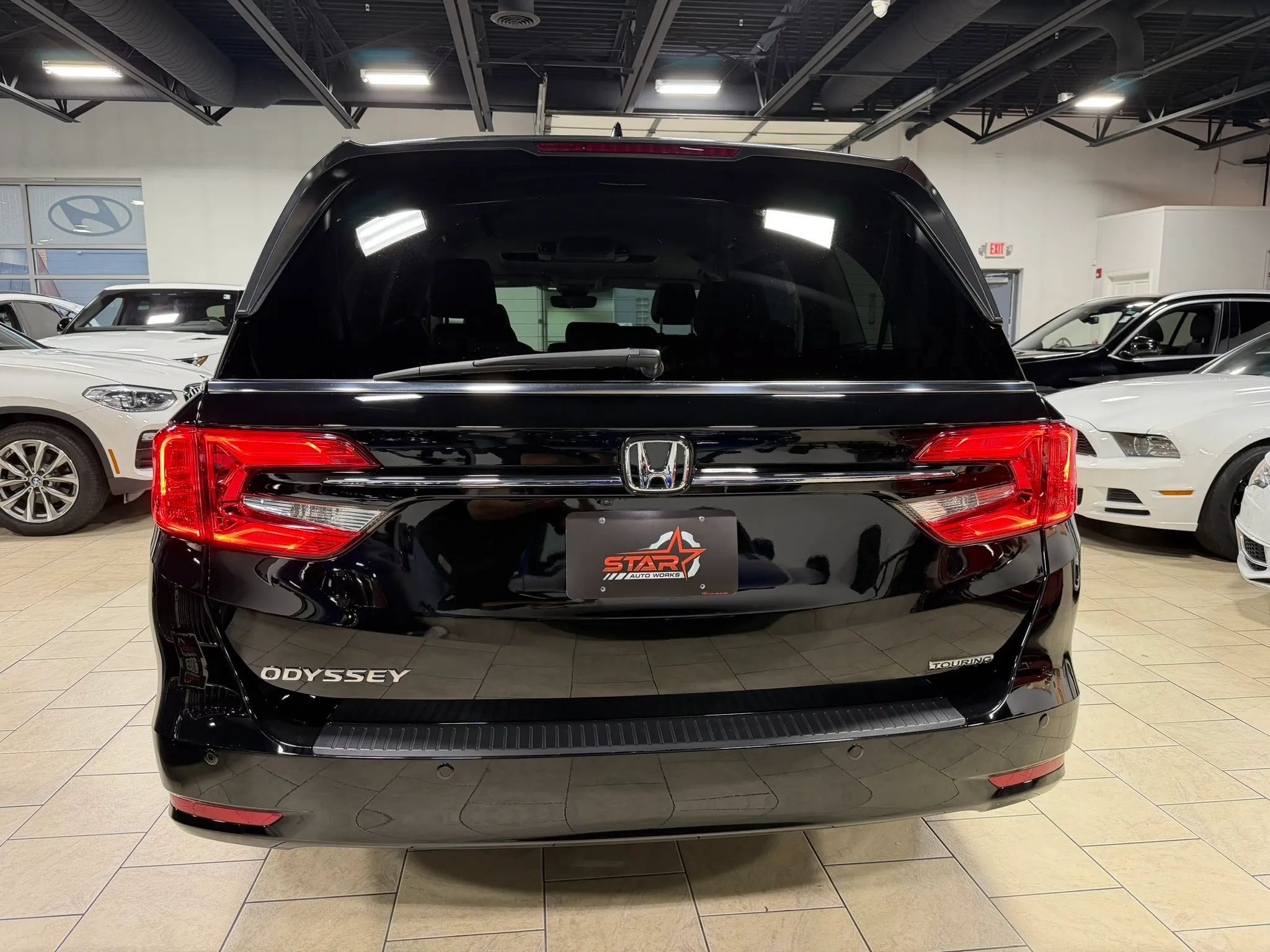 Used 2021 Honda Odyssey Touring image 5