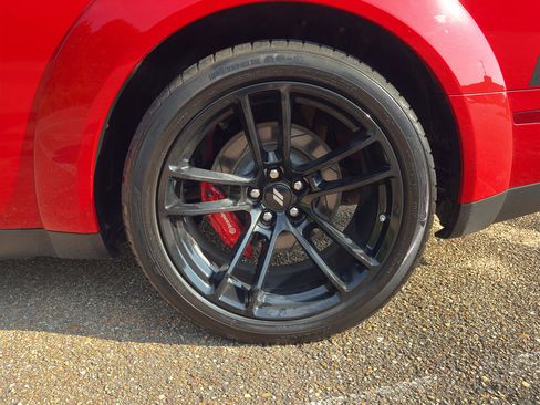 Used 2020 Dodge Challenger R/T Scat Pack RWD image 30