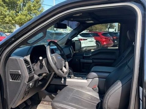 Used 2018 Ford F150 XLT w/ Equipment Group 302A Luxury AWD/4WD image 10