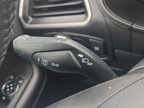 Used 2024 Ford Edge SEL AWD/4WD image 39