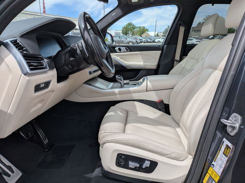 Used 2022 BMW X5 xDrive45e w/ M Sport Package AWD/4WD image 18