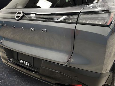 Used 2025 Nissan Murano SV AWD/4WD image 33