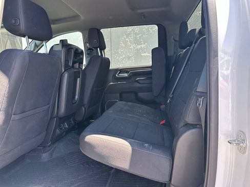 Used 2024 Chevrolet Silverado 3500 LT w/ Convenience Package AWD/4WD image 9