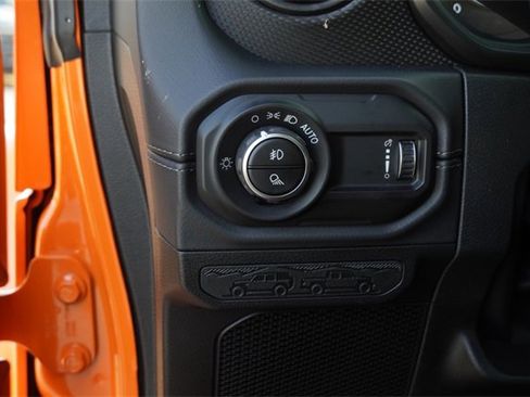 New 2025 Jeep Gladiator Rubicon image 20