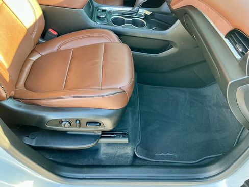 Used 2019 Chevrolet Traverse High Country image 23