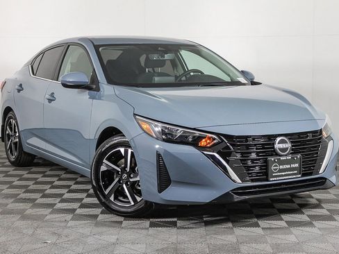 Certified 2025 Nissan Sentra SV w/ Lighting Package image 1