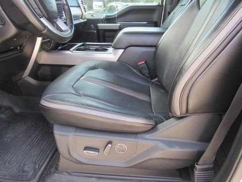 Used 2020 Ford F350 Platinum w/ Tremor Off-Road Package image 17