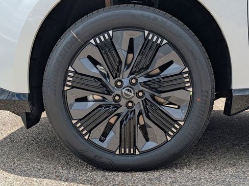 New 2026 Nissan Murano Platinum w/ Cargo Package AWD/4WD image 4