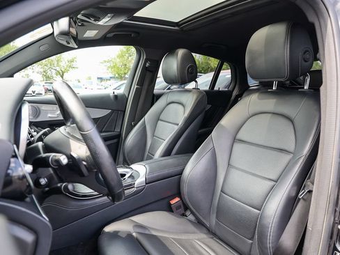 Used 2019 Mercedes-Benz GLC 300 4MATIC Coupe image 38