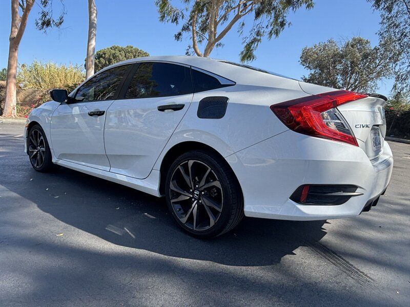 Used 2021 Honda Civic Sport image 3