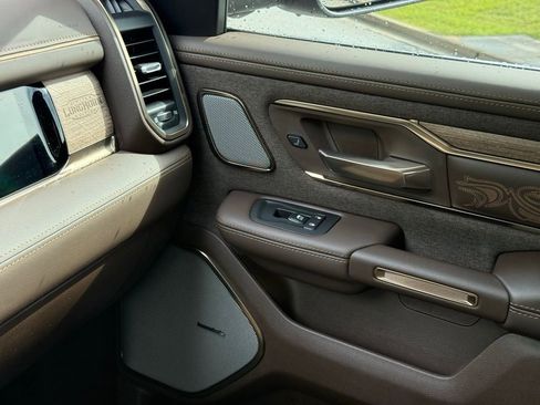 Used 2026 RAM 1500 Limited AWD/4WD image 38