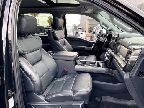 Used 2023 Ford F250 Lariat w/ Lariat Ultimate Package AWD/4WD image 10