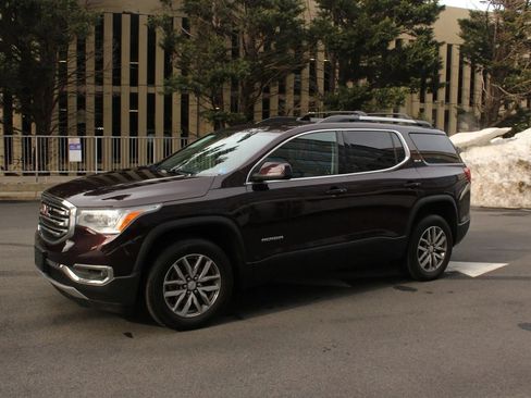 Used 2017 GMC Acadia SLE w/ Driver Alert Package I AWD/4WD image 12