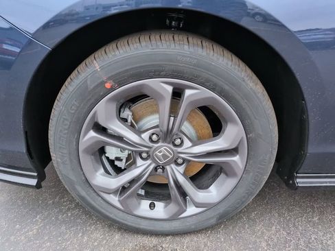 New 2026 Honda Accord EX-L image 9