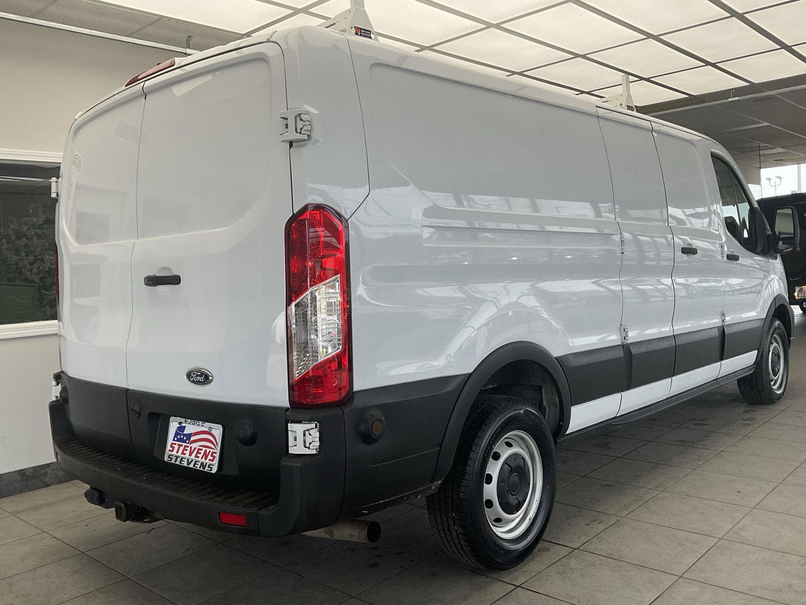 Used 2020 Ford Transit 350 Low Roof RWD image 5