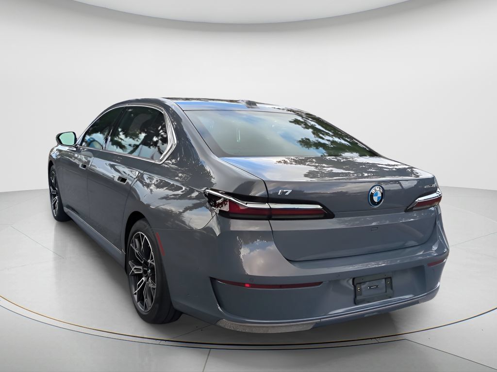 New 2026 BMW i7 eDrive50 w/ Executive Package RWD image 7