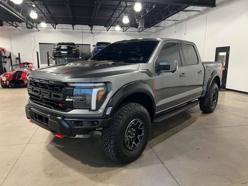 Used 2025 Ford F150 Raptor w/ Equipment Group 803A Raptor R AWD/4WD image 7