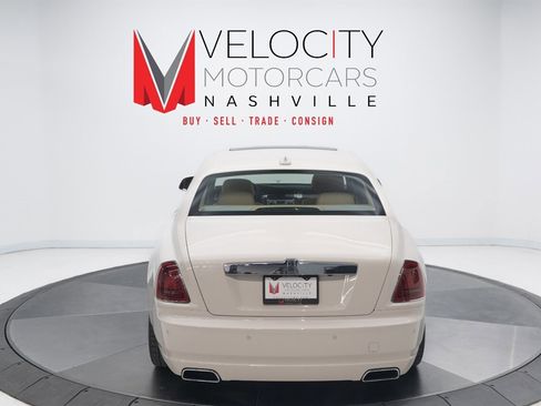Used 2013 Rolls-Royce Ghost image 15