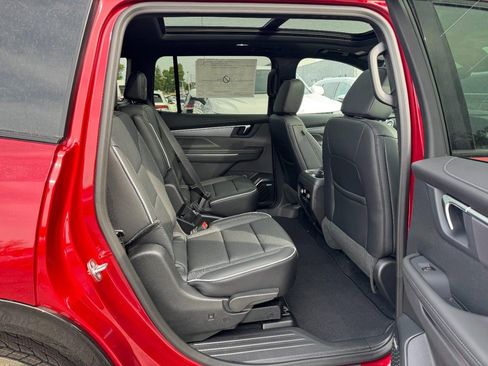 New 2026 Buick Enclave Sport Touring w/ Power Package image 4