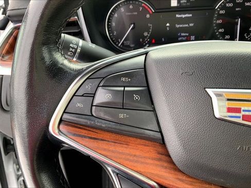 Used 2021 Cadillac XT5 Premium Luxury image 17