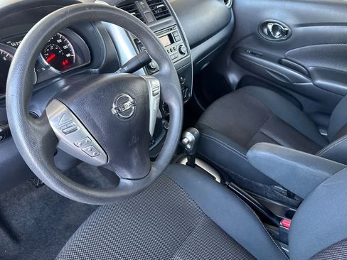 Used 2017 Nissan Versa SV FWD image 11