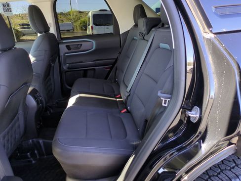 Used 2024 Ford Bronco Sport Badlands image 26