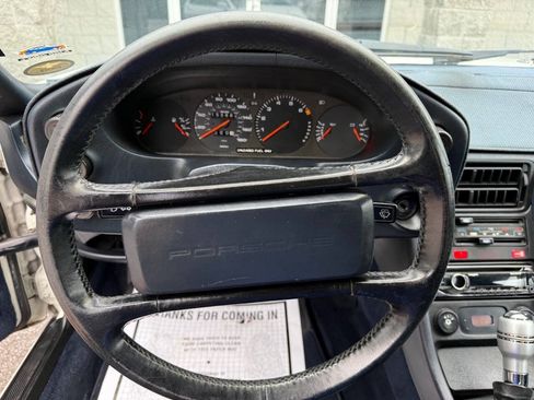 Used 1987 Porsche 928 S4 RWD image 26
