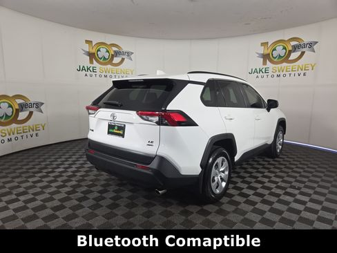 Used 2020 Toyota RAV4 LE w/ All Weather Liner Package AWD/4WD image 9