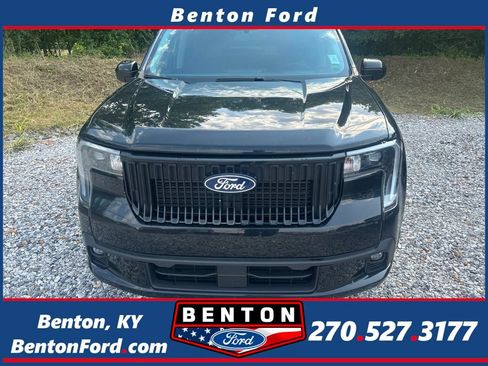 Used 2026 Ford Maverick Lobo AWD/4WD image 1