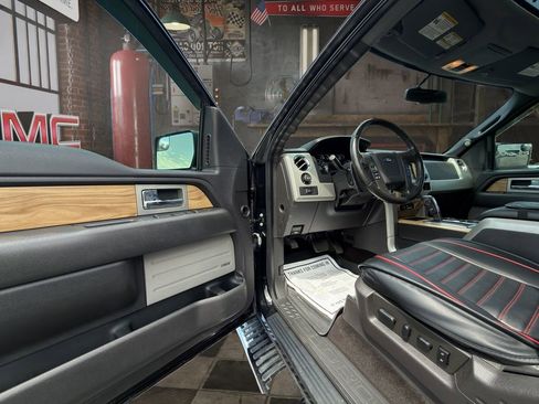 Used 2011 Ford F150 Lariat AWD/4WD image 16