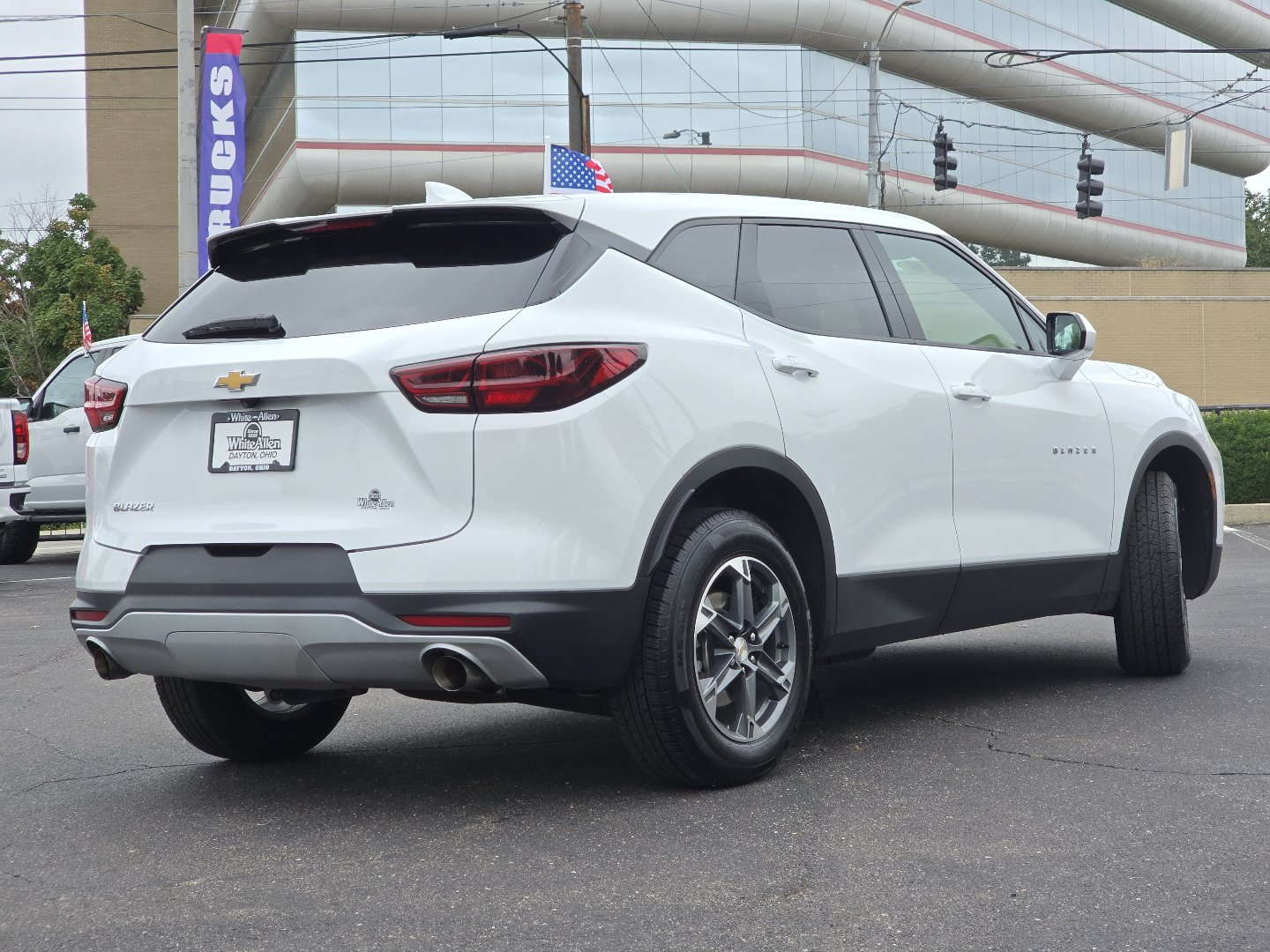 Used 2025 Chevrolet Blazer LT FWD image 21