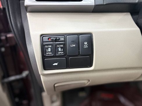 Used 2015 Honda Odyssey EX-L image 16