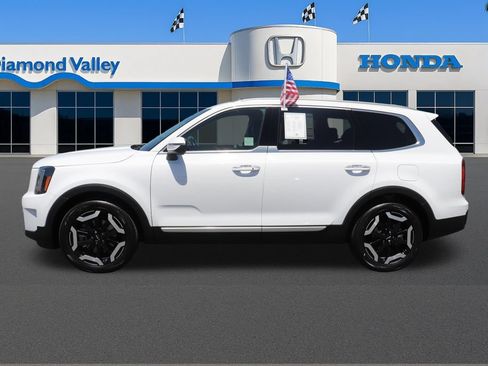 Used 2024 Kia Telluride S w/ S Sunroof Package FWD image 7