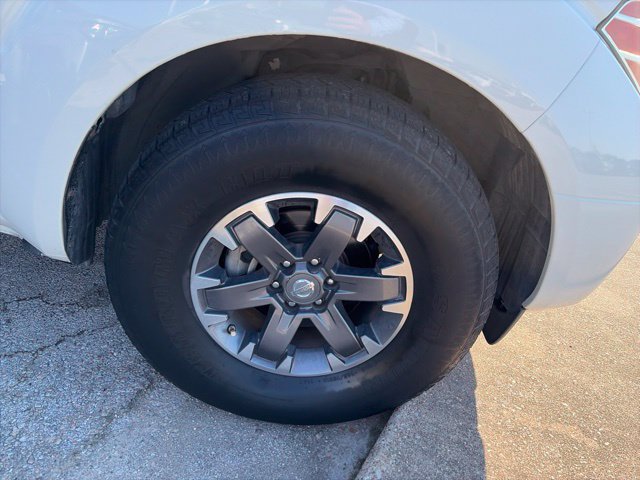Used 2018 Nissan Frontier SV RWD image 9