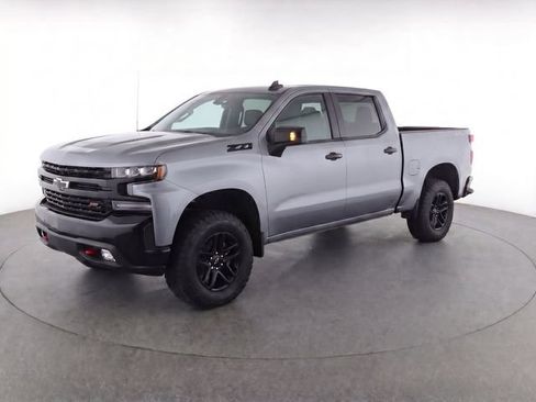Used 2021 Chevrolet Silverado 1500 LT Trail Boss w/ Convenience Package II AWD/4WD image 3