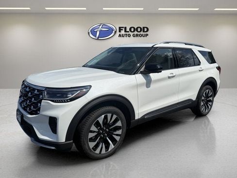 New 2026 Ford Explorer Platinum w/ LUX Leather Package AWD/4WD image 3
