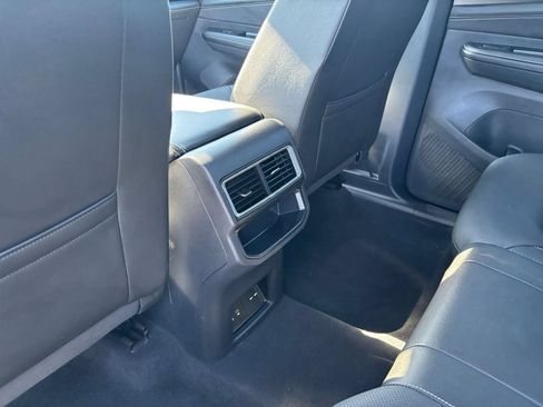 Used 2026 Volkswagen Atlas Cross Sport SE FWD image 25