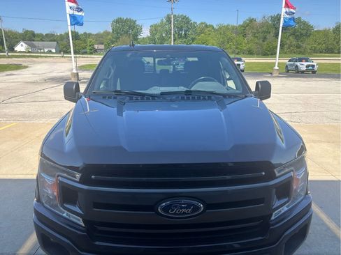 Used 2019 Ford F150 XLT w/ Equipment Group 302A Luxury AWD/4WD image 2