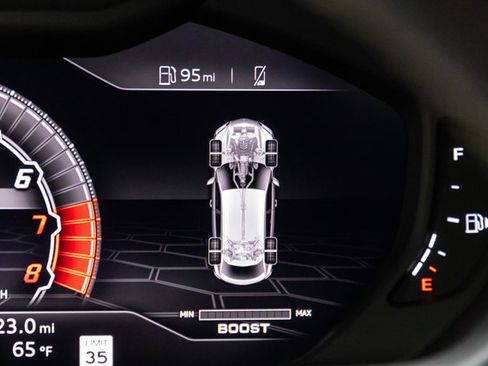 Used 2021 Lamborghini Urus image 89