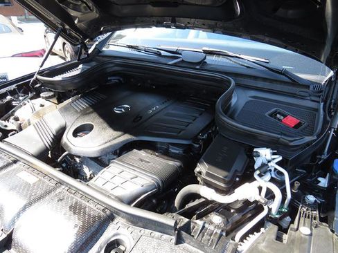 Used 2022 Mercedes-Benz GLS 450 4MATIC image 9