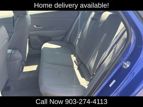 Used 2025 Hyundai Elantra SEL FWD image 9