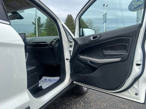 Used 2018 Ford EcoSport Titanium AWD/4WD image 35