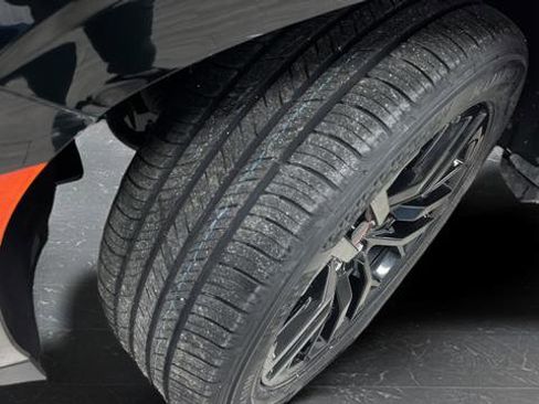 Used 2023 GMC Yukon XL Denali image 42