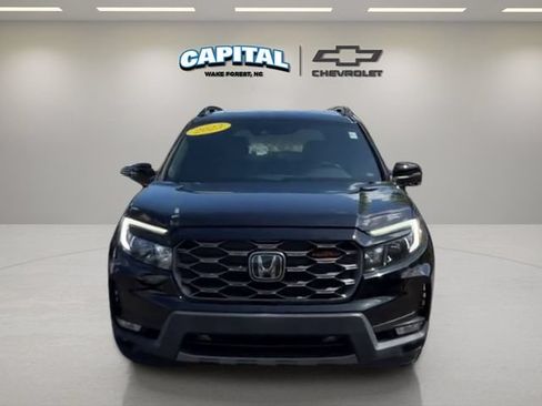 Used 2023 Honda Passport TrailSport image 12